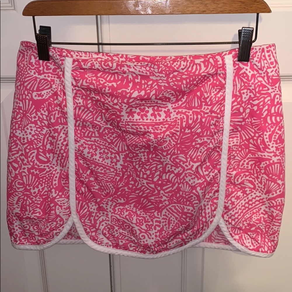 Lilly Pulitzer hot pink & white skort